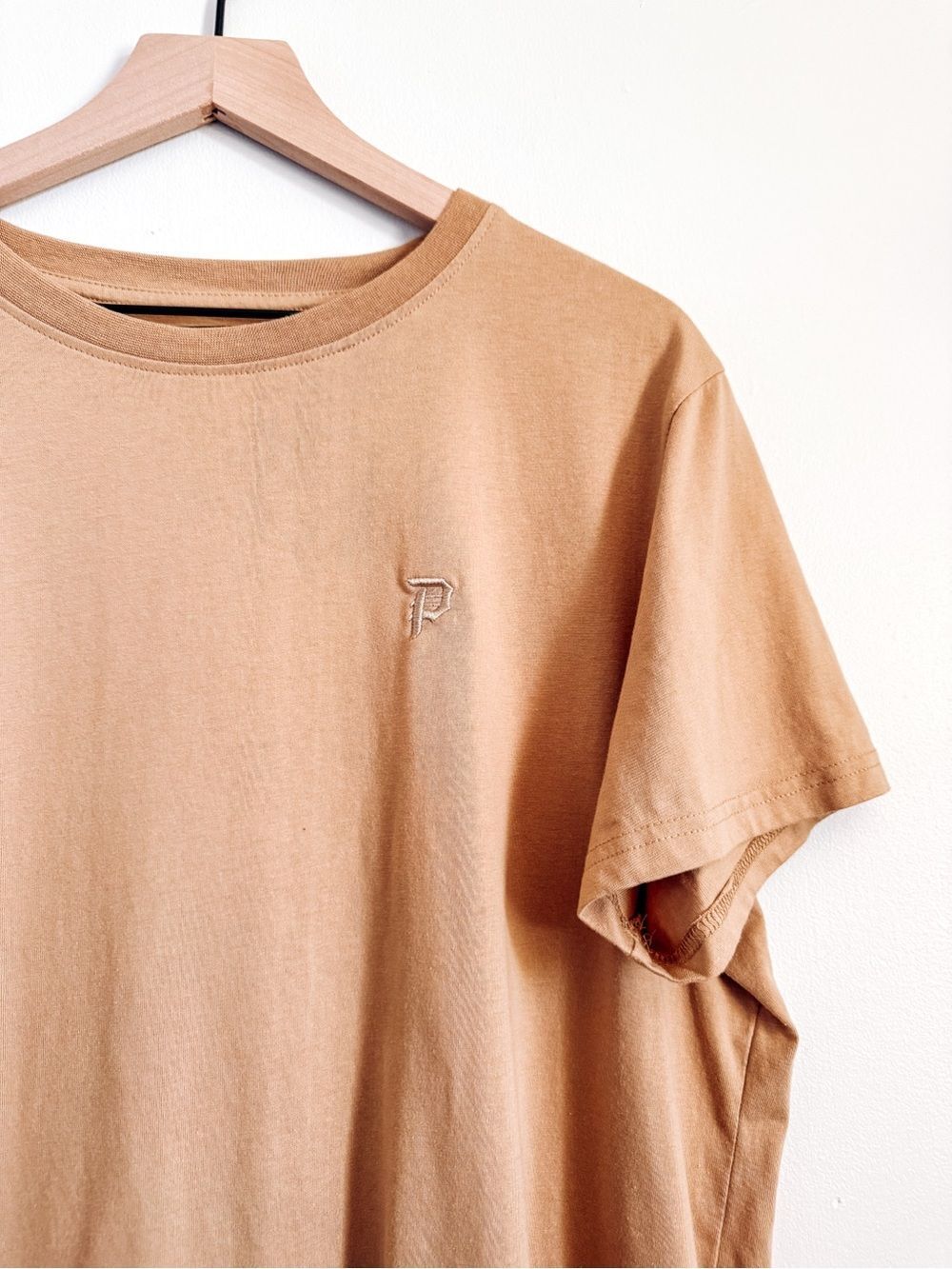 Primitive Short Sleeve Tan Logo Tee Size Large - Picture 3 of 7